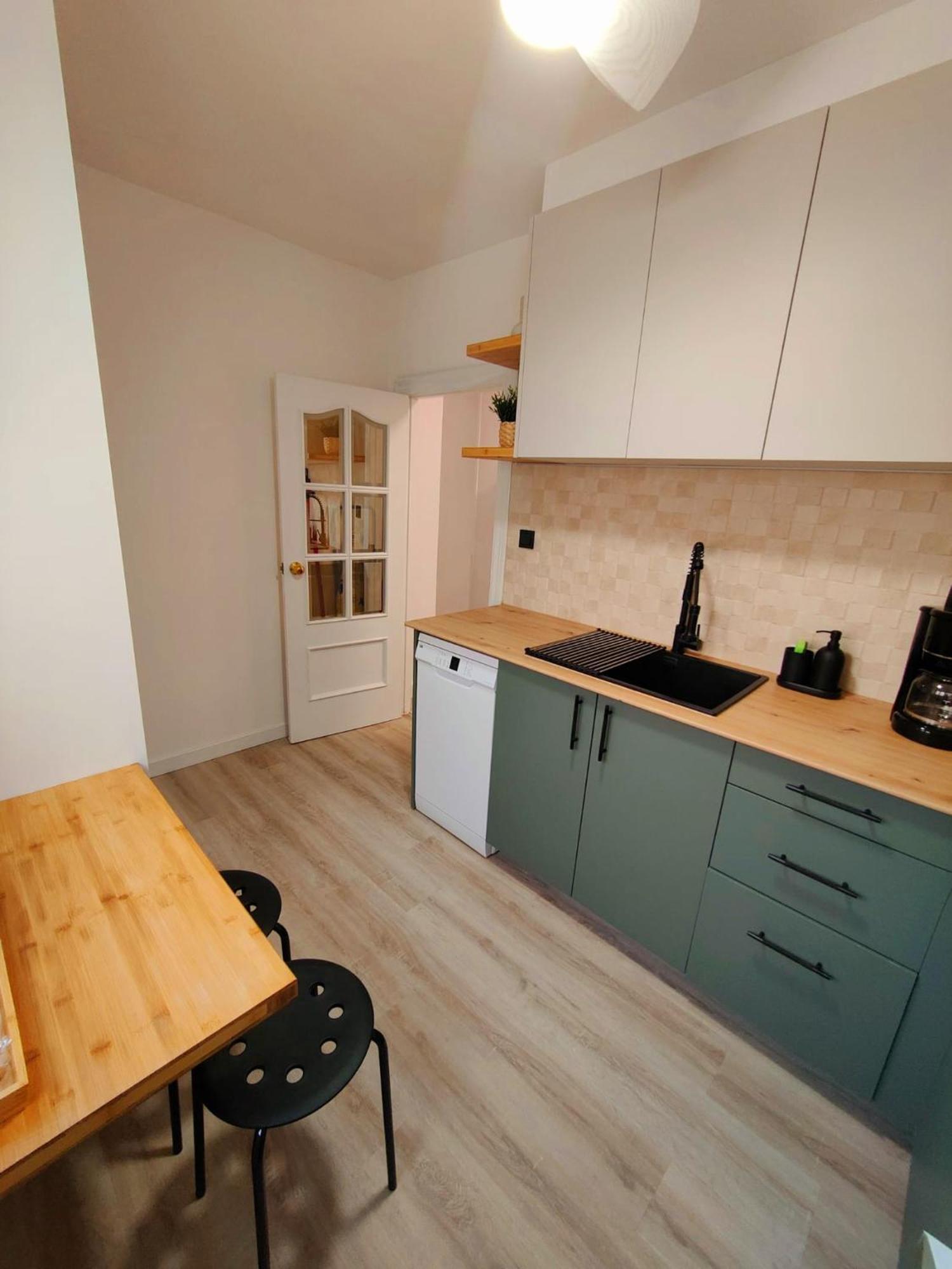 Almeria Sol Y Sur Apartmento - Netflix Y Parking Gratuito Exterior photo